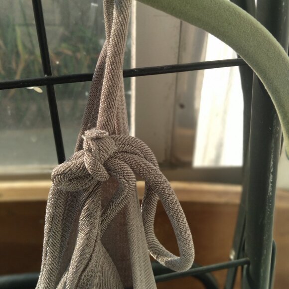 Gray Sleeveless Tie-strap top Intimately Free People Size Small Imported fabric - Picture 5 of 10